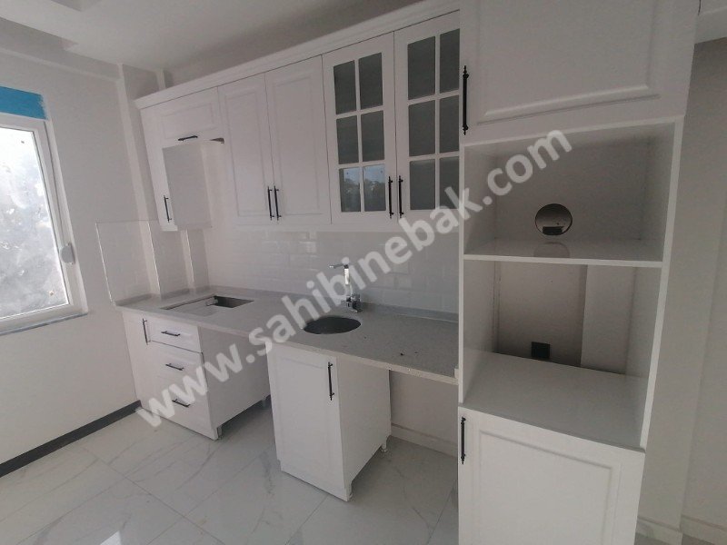 Antalya Manavgat Sarılar Mah. Satılık 2. Kat 3+1 Daire 100 m2