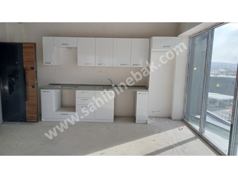 ANKARA YENİMAHALLE MEHMET AKİF ERSOY CADDE ÜZERİN'DE SATILIK 82 M2 OFİS
