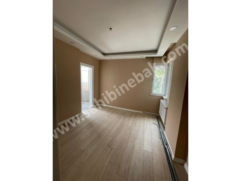 İstanbul Ümraniye Esenevler Mah. 3+1 Satılık Yüksek Giriş Daire 135 m2