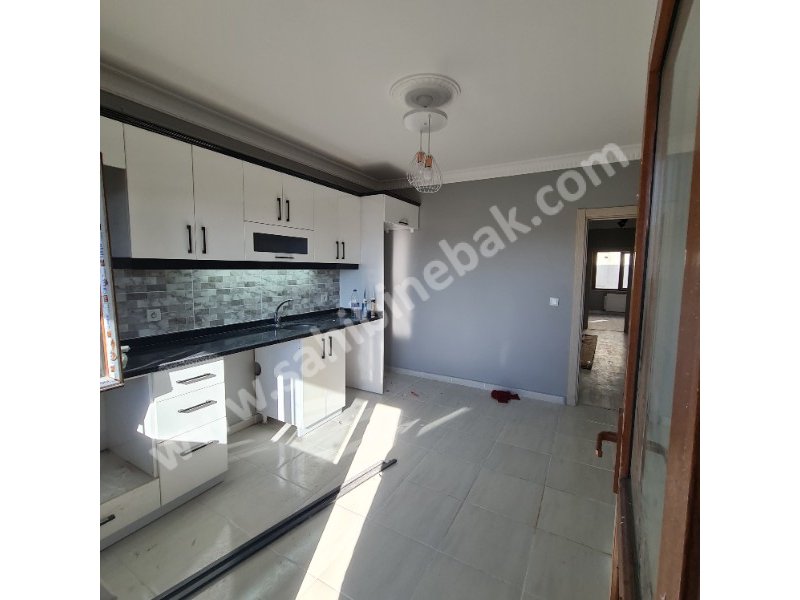 Esenyurt Saadetdere Mah. Satılık 4.Kat 3+1 Daire 140 m2