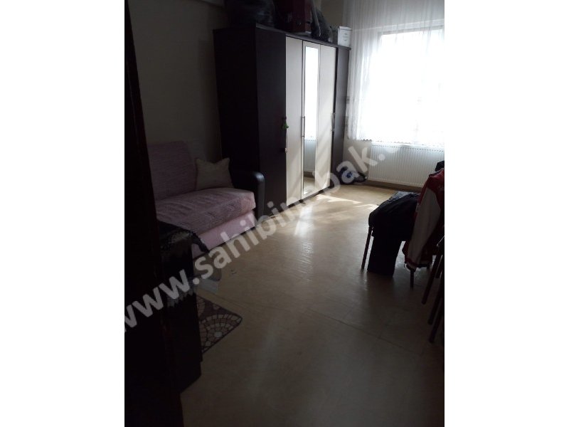 İstanbul Esenyurt Güzelyurt Mah. Satılık 3. Kat 2+1 Daire 110 m2