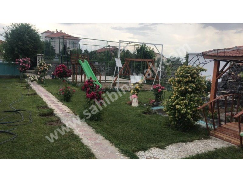 AKSARAY TOPAKKAYADA SINIRIN'DA SATILK 4+1 LÜX VİLLA 195 M2