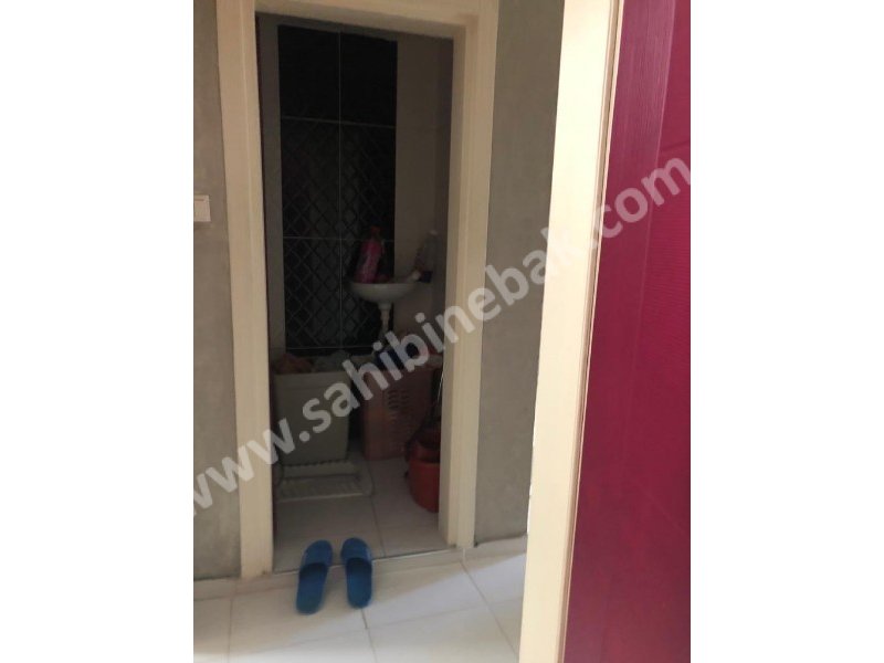 İstanbul Eyüpsultan Merkez Mah. Satılık 3+1 Ara Kat Daire 95 m2
