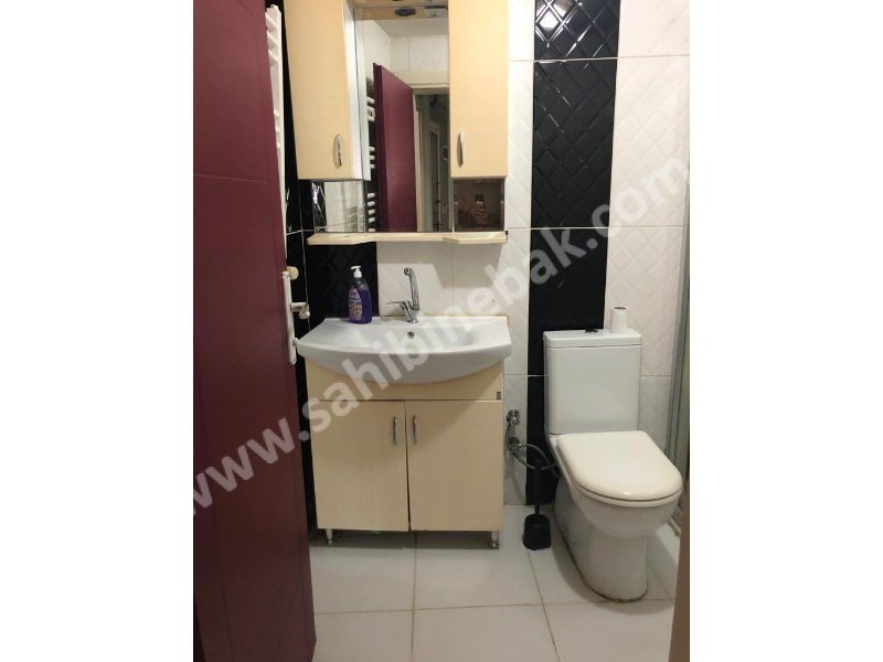 İstanbul Eyüpsultan Merkez Mah. Satılık 3+1 Ara Kat Daire 95 m2
