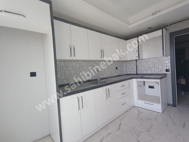 Aksaray Merkez Kılıçaslan Mah. Satılık 2.Kat 2+1 Daire 110 m2