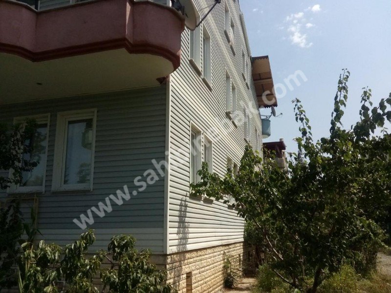 Tokat Merkez Karşıyaka Mah. Satılık 5+1 Triplex Villa 350 m2