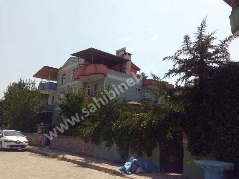 Tokat Merkez Karşıyaka Mah. Satılık 5+1 Triplex Villa 350 m2