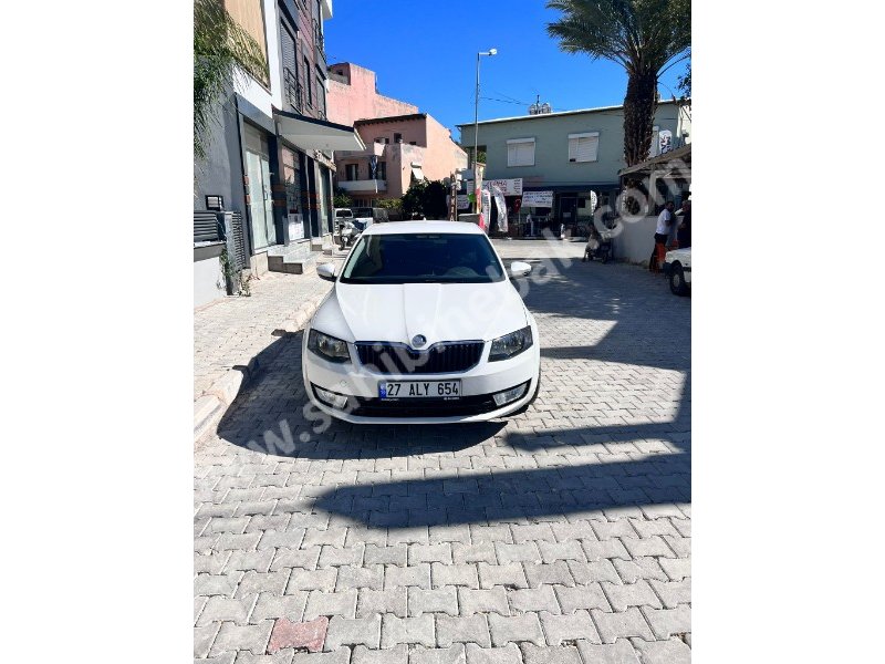 Sahibinden Satılık 2015 Model Skoda Octavia  1.6 TDI Optimal - Yarı Otomatik