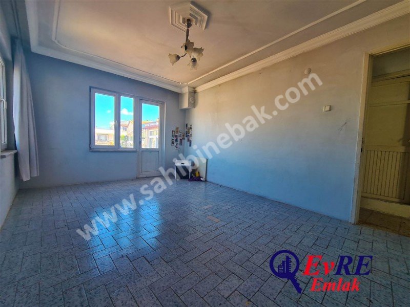 Balıkesir Ayvalık Zekibeyde Mükemmel Manzaralı Satılık 4+2 Taş Ev