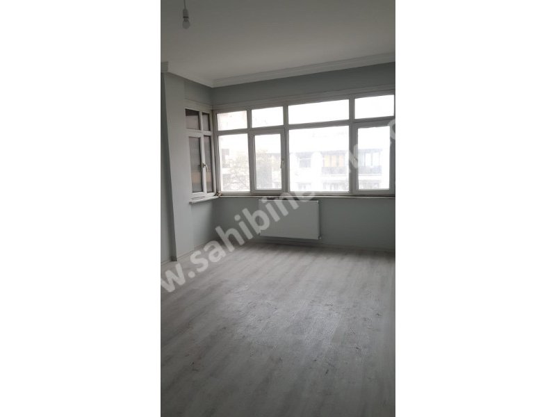 İstanbul Avcılar Merkez Mah. Satılık 3. Kat 2+1 Daire 80 m2