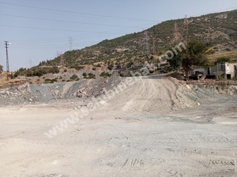 İSKENDERUN AKÇAYDA SAHİBİNDEN KİRALIK TIR GARAJI ARAZİSİ