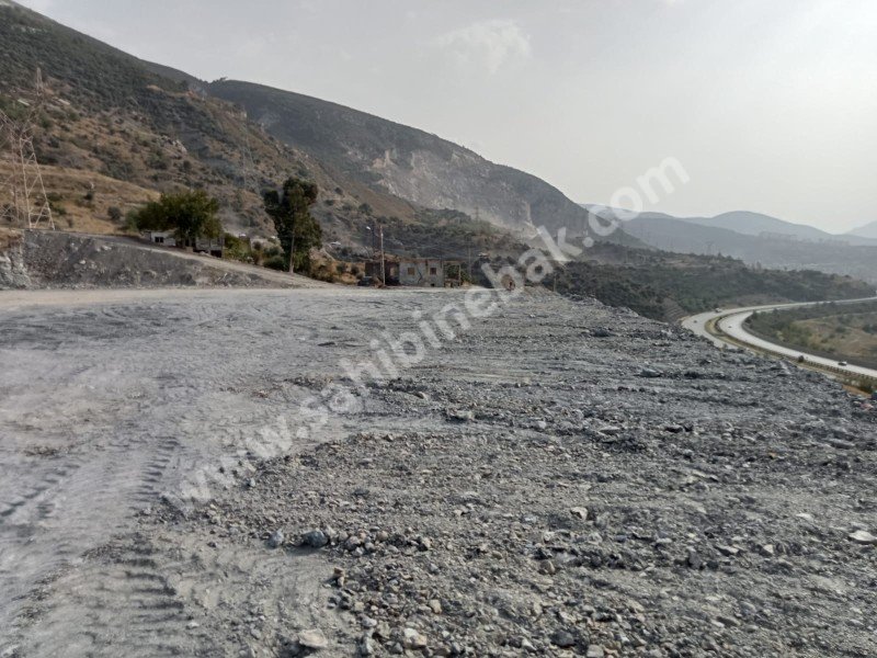 İSKENDERUN AKÇAYDA SAHİBİNDEN KİRALIK TIR GARAJI ARAZİSİ