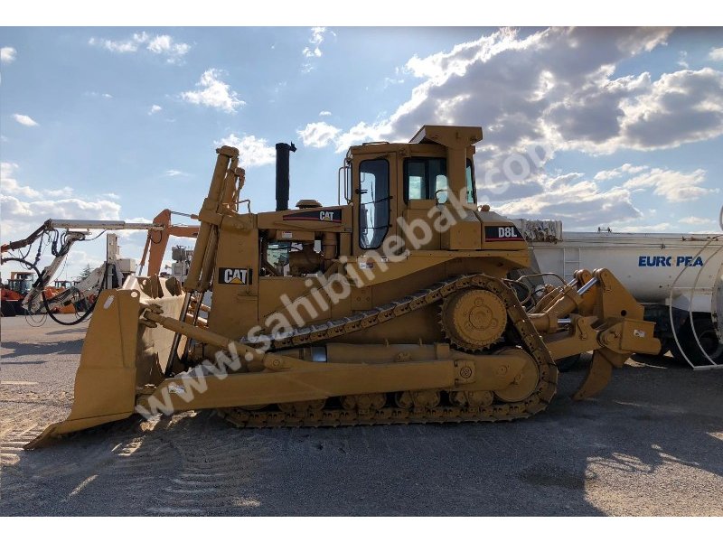 SATILIK 1986 MODEL CATERPİLLAR D8 L DOZER