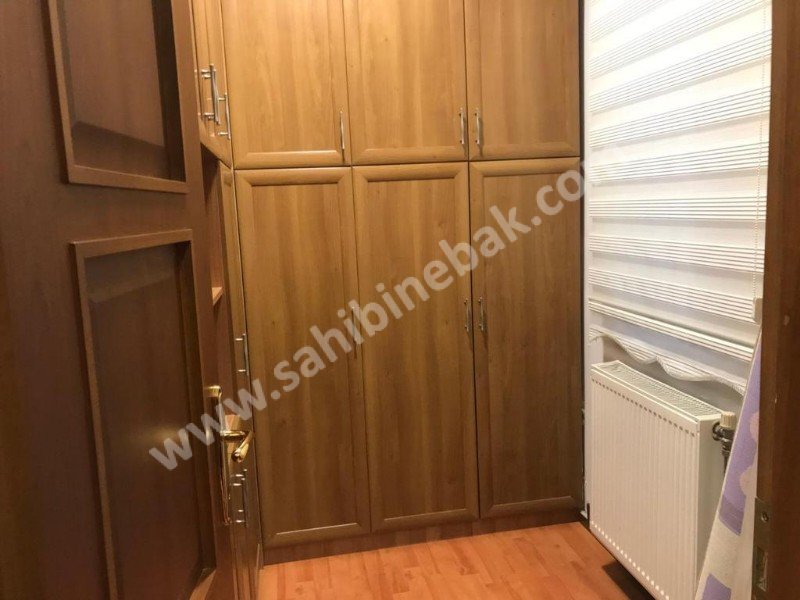 BAŞAKŞEHİR 4.ETAP'TA SAHİBİNDEN SATILIK BAĞIMSIZ YAPILI 7+2 VİLLA 520 M2