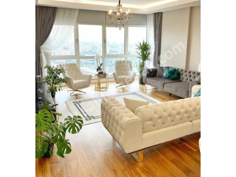 İstanbul Kadıköy Suadiye Mah. Kiralık 5. Kat 2+1 Ful Yeni Esyalı Lüks Daire