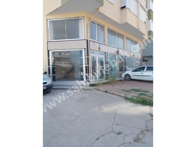 Antalya Kumluca Eskicami Mah. Satılık 250 m2 Dükkan