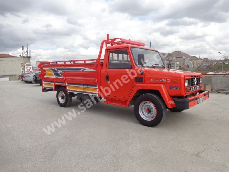 ANKARADA DAMPERLİ 2000 MODEL PERKİNS MOTOR FUL ORJİNAL DOÇ