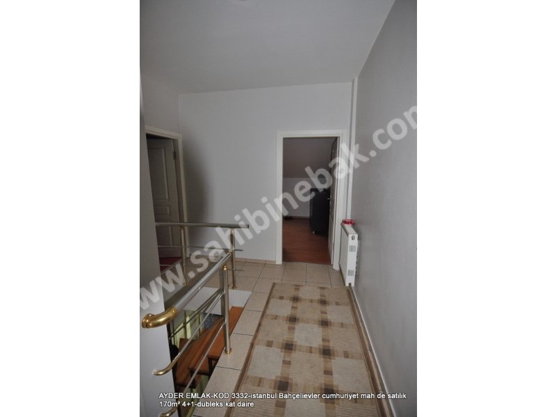 Bahçelievler Cumhuriyet Mah. 170 m2 Satılık 2. Kat 4+1 Daire