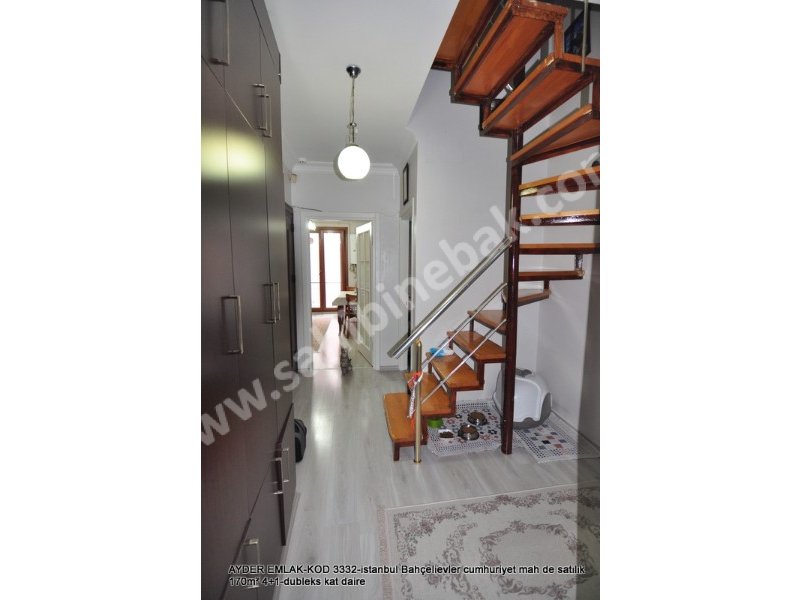 Bahçelievler Cumhuriyet Mah. 170 m2 Satılık 2. Kat 4+1 Daire