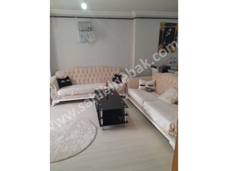 İstanbul Güngören Tozkoparan Mah. Kiralık 2. Kat 1+1 Daire 82 m2