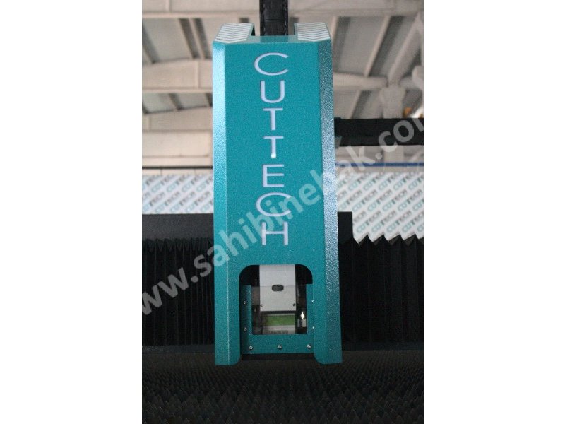Cuttech 1500 x 3000  Lazer