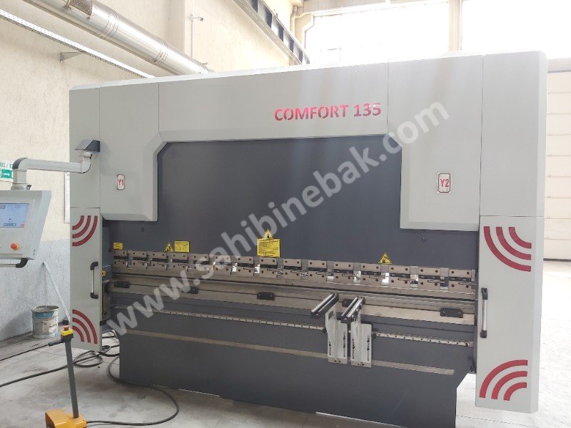 CNC 3100 x 135 Ton 4 Eksen Linda Abkant Pres - Press Brake ( SIFIR )