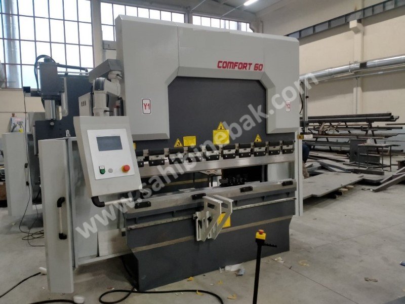 CONFORT 2100mm 60 Ton 3 Eksen LİNDA Machine Abkant Pres