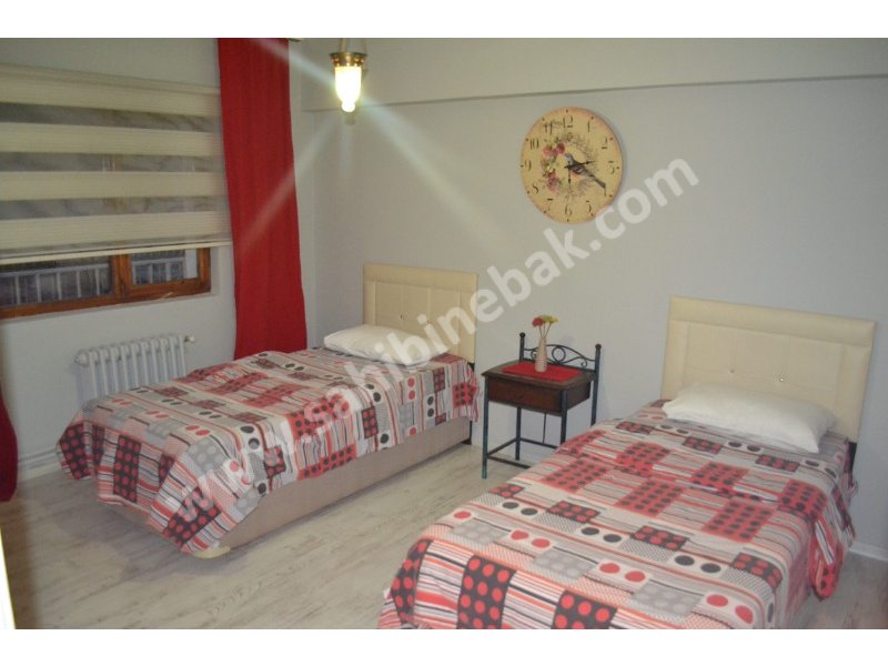 Ankara Çankaya'da hastaneye yakın Günlük Haftalık Kiralık 2+1 Eşyalı 90 m2Daire