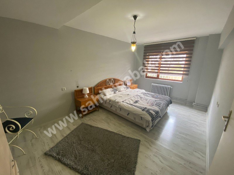 Ankara Çankaya'da hastaneye yakın Günlük Haftalık Kiralık 2+1 Eşyalı 90 m2Daire