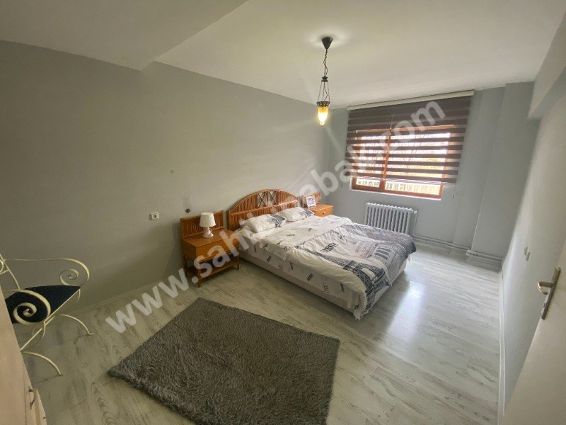 Ankara Çankaya'da hastaneye yakın Günlük Haftalık Kiralık 2+1 Eşyalı 90 m2Daire