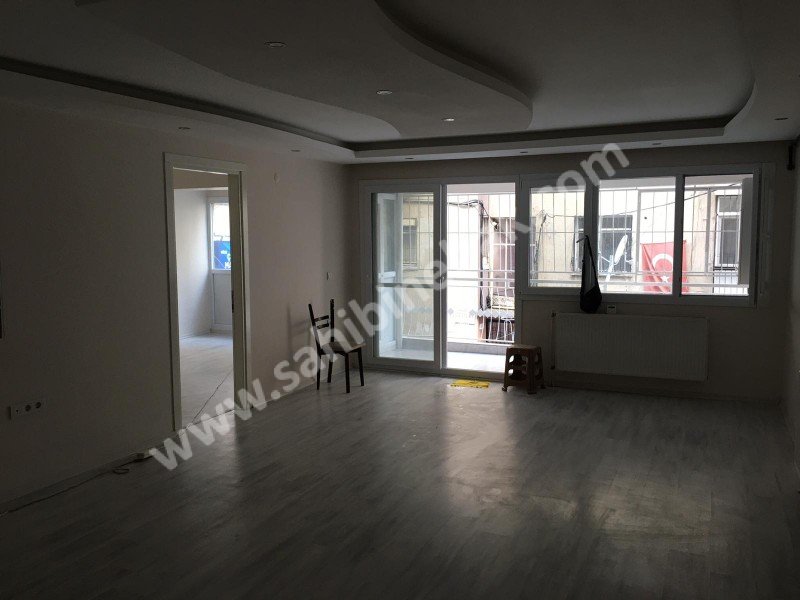 İzmir Konak Mithatpaşa Mah. 125 m2 Kiralık 1. Kat 3+1 Daire