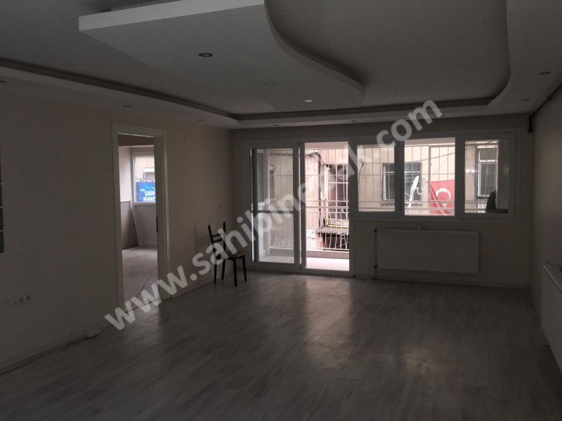 İzmir Konak Mithatpaşa Mah. 125 m2 Kiralık 1. Kat 3+1 Daire