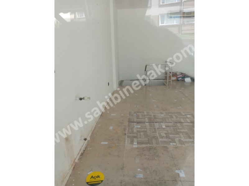 Çekmeköy Taşdelen'de cadde üzerinde Kiralık 65 m2 dükkan