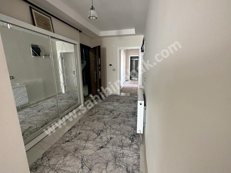 AKSARAY MERKEZ'DE SATILIK 3+1 SIFIR ARAKAT 165 M2 DAİRE