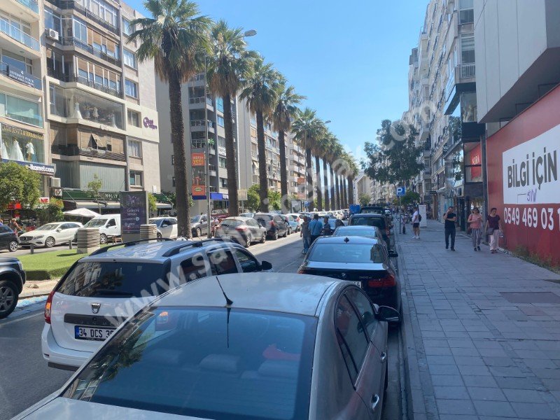 Alsancak Gündoğdu Meydanında Satılık 120 m2 Prestijli Ofis