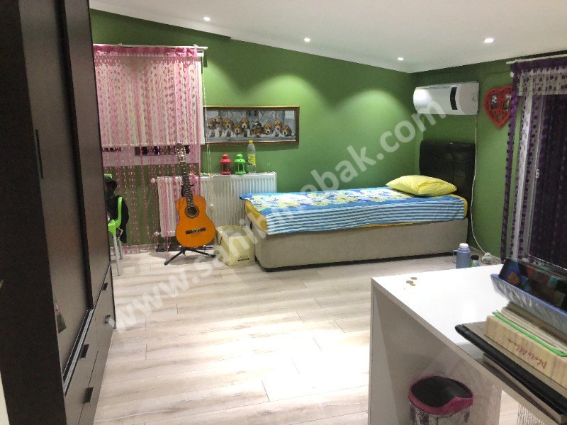 İZMİR KARŞIYAKA DEMİRKÖPRÜ'DE SATILIK 3+1 LÜX TERASLI DAİRE