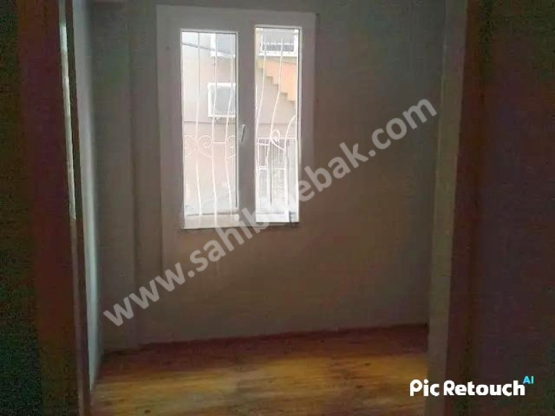 İzmir Buca Efeler Mah. Satılık 1.Kat 3+1 Daire