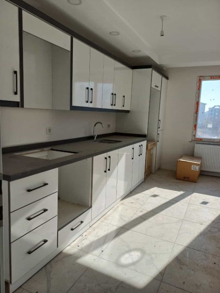 AKSARAY PAŞACIK MAH. SATILIK 2.KAT 3+1 DAİRE