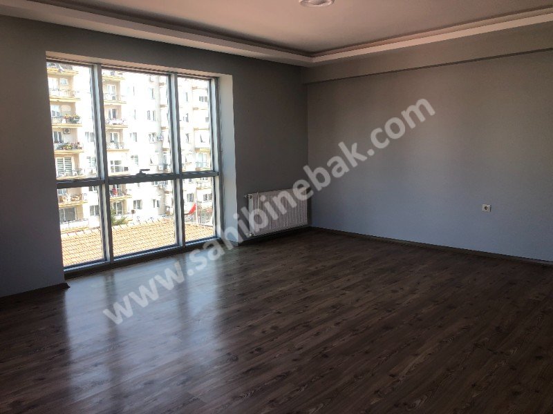 İZMİR KARŞIYAKA YALI MAH. SATILIK 3+1 LÜX KÖŞE 165 M2 DAİRE