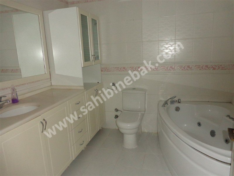 NİLÜFER BEŞEVLER KONAK CAD. SATILIK 4+1 DAİRE 180 m2