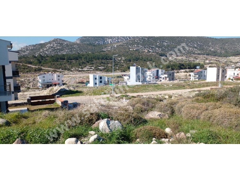 KARABURUN MORDOĞANDA SATILIK İMARLI KAMUKENT ARSA