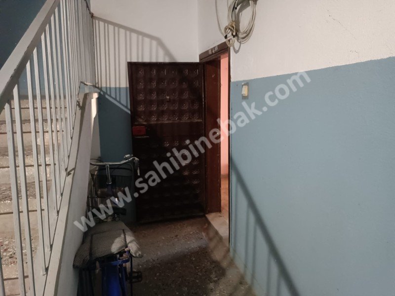 AKSARAY BÜYÜK BÖLÇEK KIPRIS SOKAK SATILIK 2 KAT 3+1 DAİRE