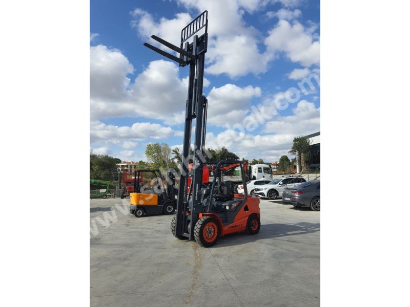 BÜYÜKÇEKMECE KİRALIK SIFIR 12 TON FORKLİFT