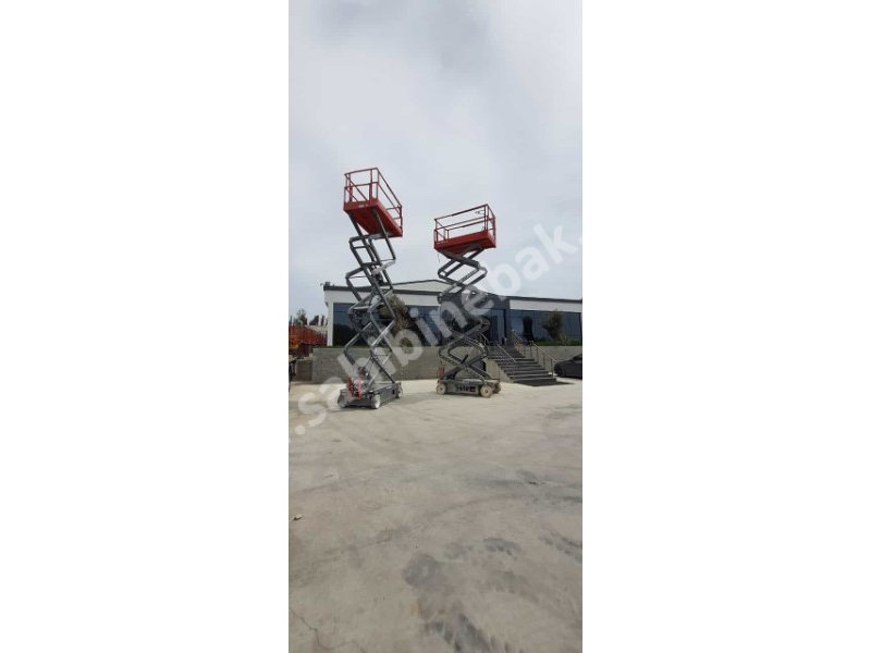 SİLİVRİ KİRALIK 12 METRE MANLİFT MAKASLI PLATFORM AYLIK