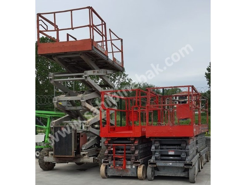 SİLİVRİ KİRALIK 12 METRE MANLİFT MAKASLI PLATFORM AYLIK