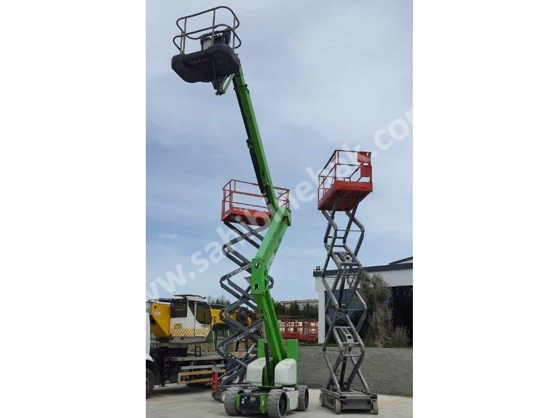 SİLİVRİ KİRALIK 12 METRE MANLİFT MAKASLI PLATFORM AYLIK