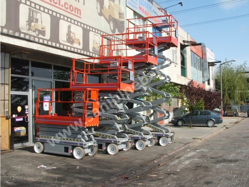 SİLİVRİ KİRALIK 12 METRE MANLİFT MAKASLI PLATFORM AYLIK