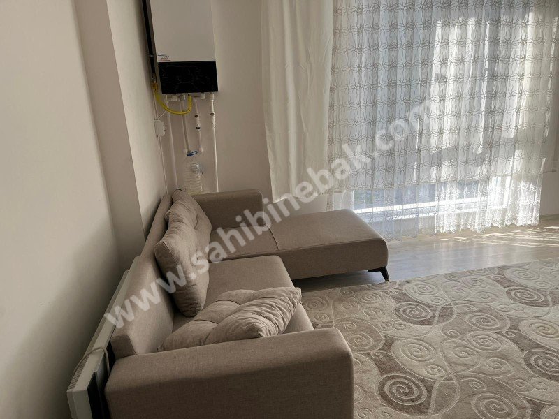 AKSARAY ARATOL İSTİKLAL MAHALLESİN'DE  ACİL SATILIK 1+1 EŞYALI DAİRE AYRICA KİRA