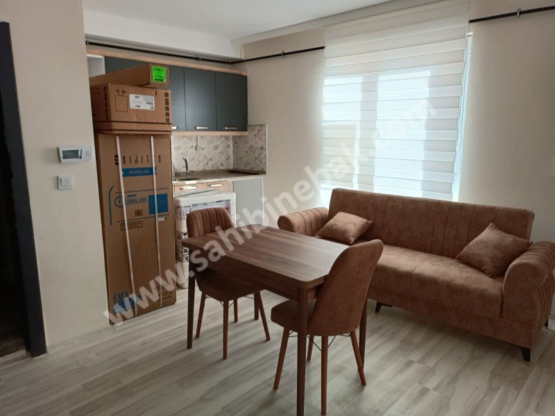 AKSARAY MERKEZ KİRALIK 1+1 FULL EŞYALI DAİRE