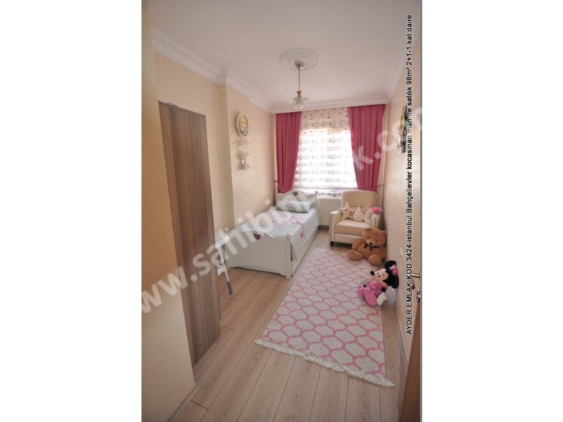 İstanbul Bahçelievler Kocasinan Mah. Satılık 1.Kat, 2+1, 98 m2 Daire
